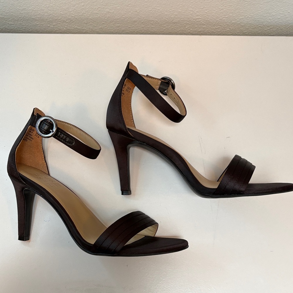 Naturalizer Black Ankle Strap Heels - Picture 4 of 8